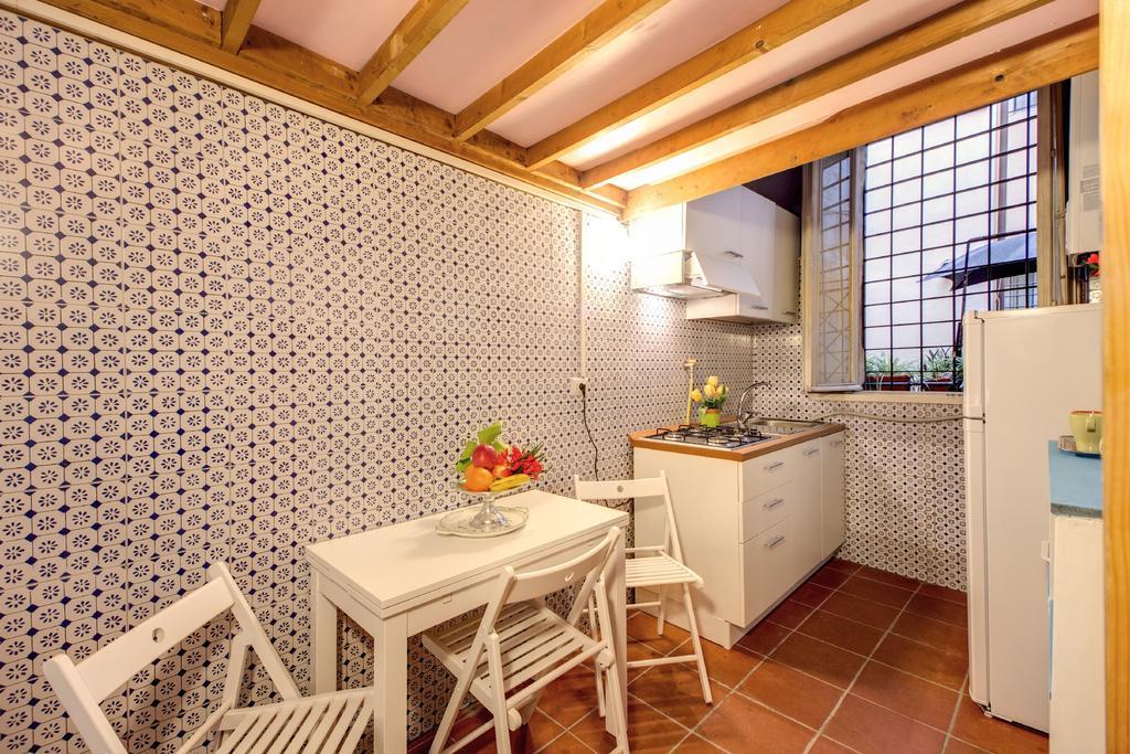 Casa Savelli Apartment Roma Ngoại thất bức ảnh
